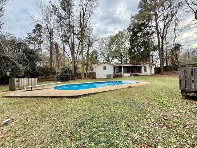358 County Road 564 ., Valley Grande, AL 36701