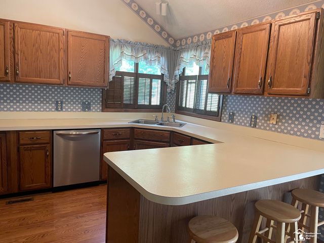 2004 Stoneybrook Lane, Bedford Twp, MI 48182