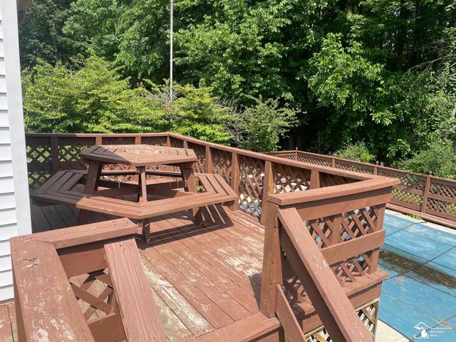 2004 Stoneybrook Lane, Bedford Twp, MI 48182
