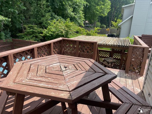 2004 Stoneybrook Lane, Bedford Twp, MI 48182