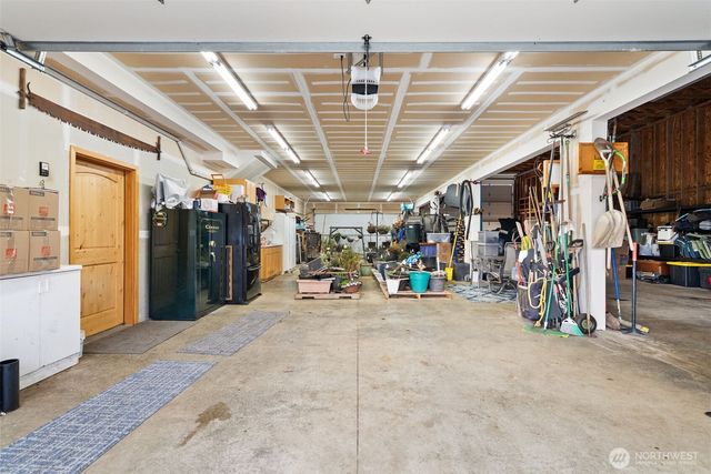 222 Volcano Lane, Chehalis, WA 98532