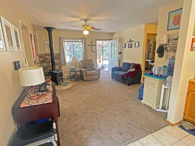 1 Dove Road, Tijeras, NM 87059