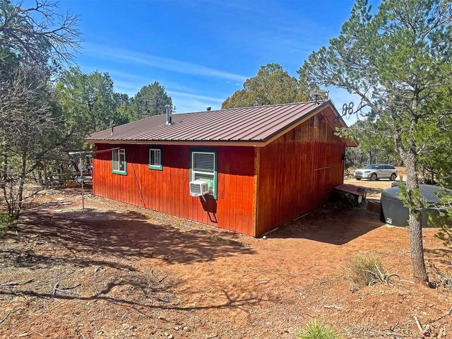 1 Dove Road, Tijeras, NM 87059