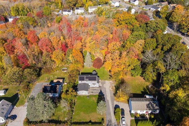 2 Rolfe Ave, Worcester, MA 01604