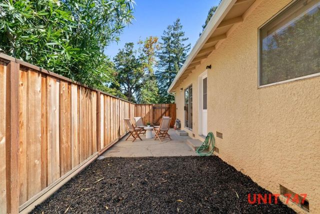 747749 Rainbow Drive, Mountain View, CA 94041