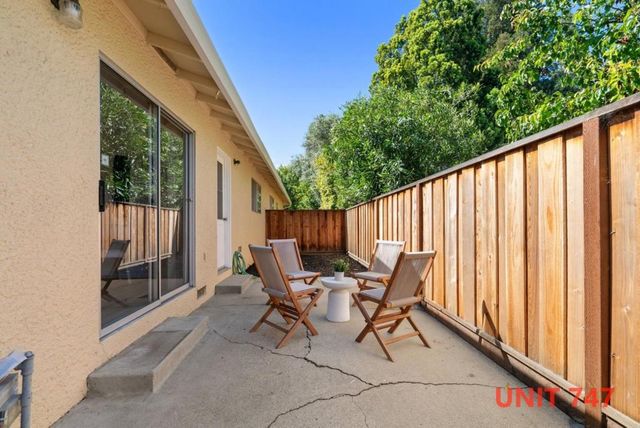 747749 Rainbow Drive, Mountain View, CA 94041