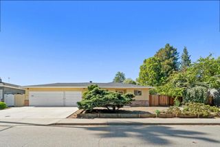 747749 Rainbow Drive, Mountain View, CA 94041