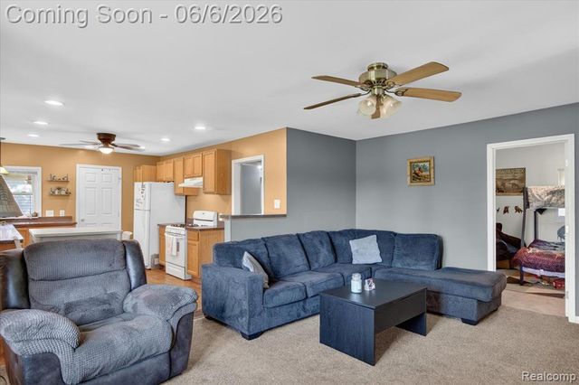 36600 Mcbride Street, Romulus, MI 48174