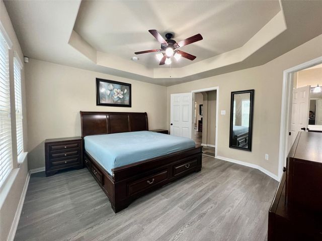 3443 Tuscania Lane, Friendswood, TX 77546