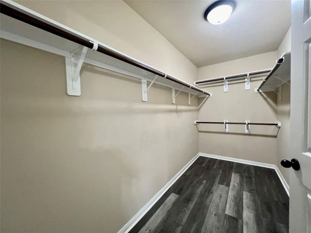 3443 Tuscania Lane, Friendswood, TX 77546