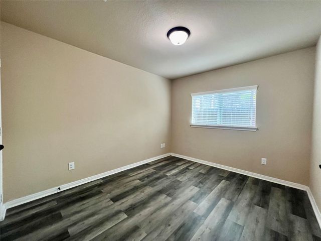 3443 Tuscania Lane, Friendswood, TX 77546