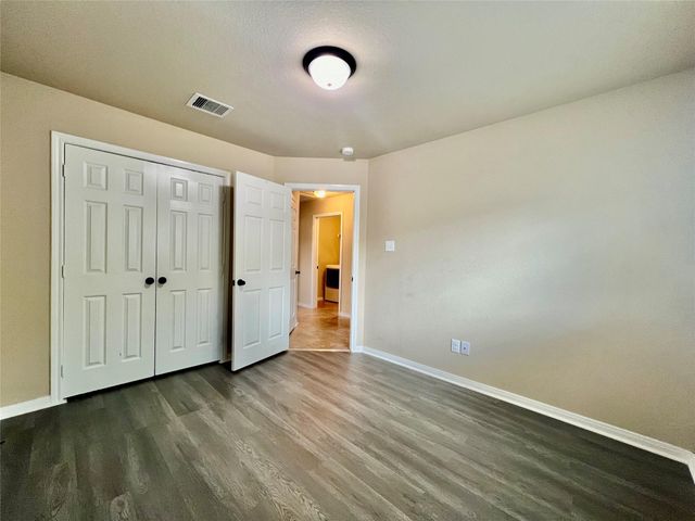3443 Tuscania Lane, Friendswood, TX 77546