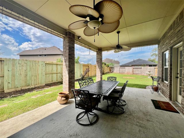 3443 Tuscania Lane, Friendswood, TX 77546