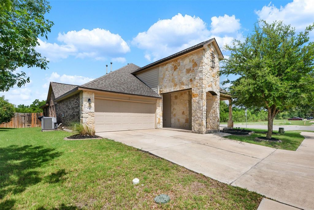 936 Canvasback Creek DR, Leander, TX 78641
