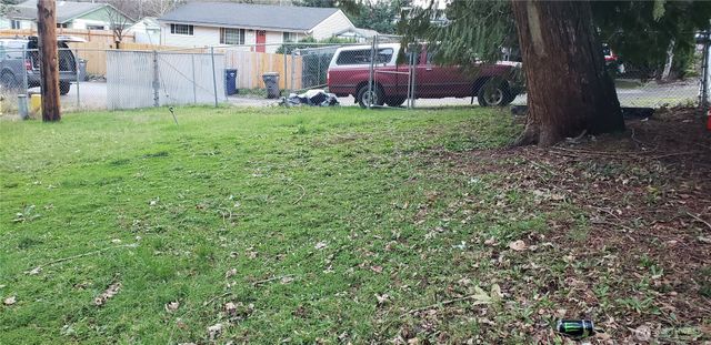 335 XX 18th Avenue S, Federal Way, WA 98003