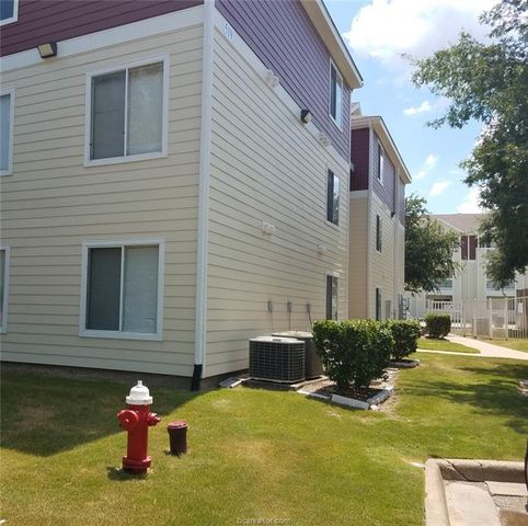 519 Southwest Parkway 201, College Station, TX 77840