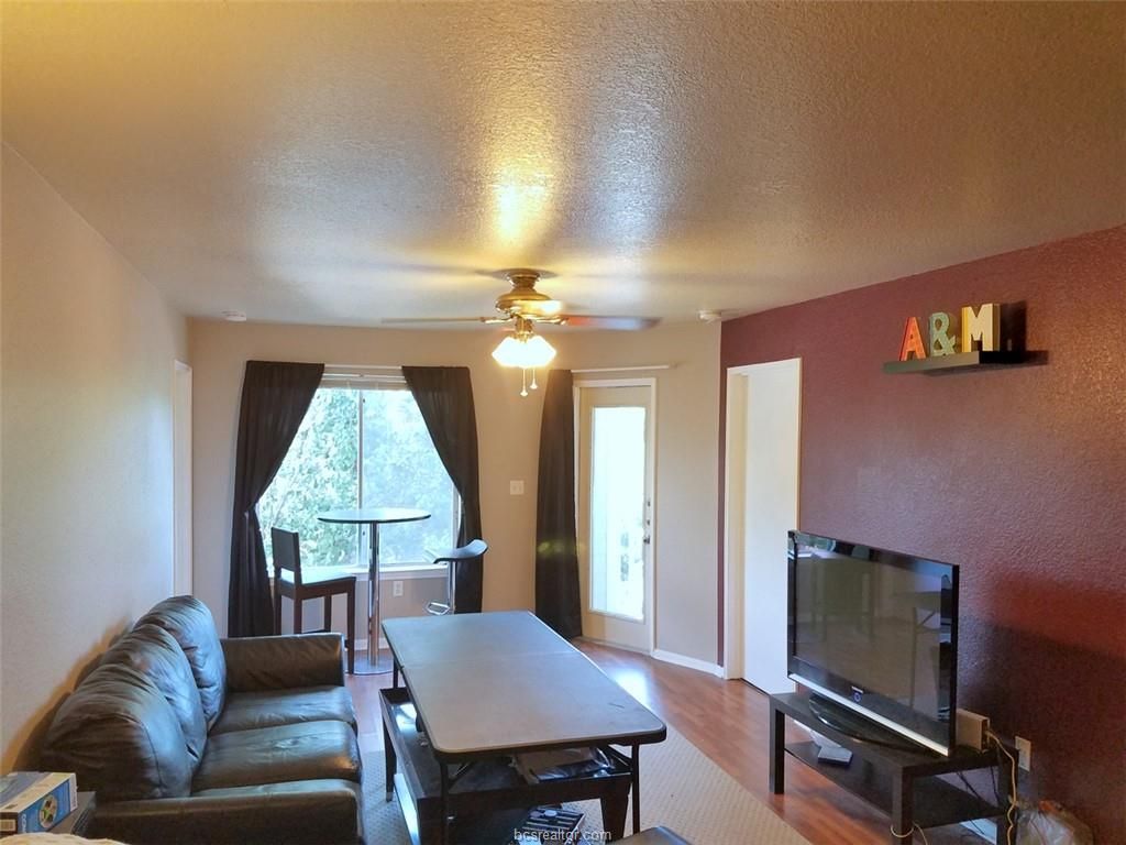 519 Southwest Parkway 201, College Station, TX 77840 — photo 3