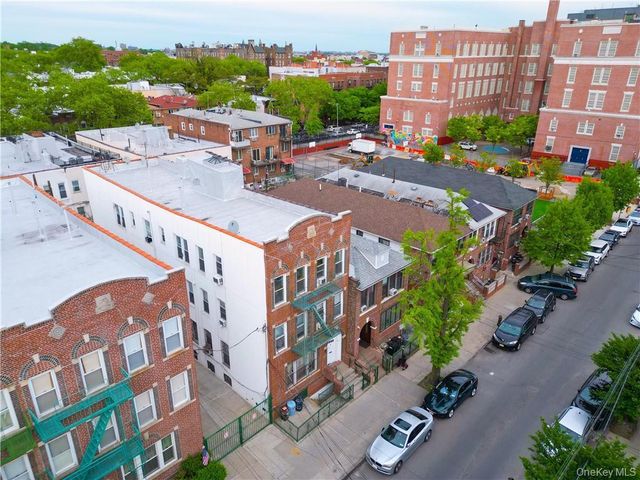 827 49th Street, Brooklyn, NY 11220