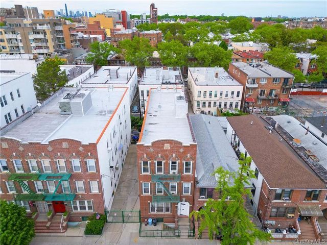 827 49th Street, Brooklyn, NY 11220