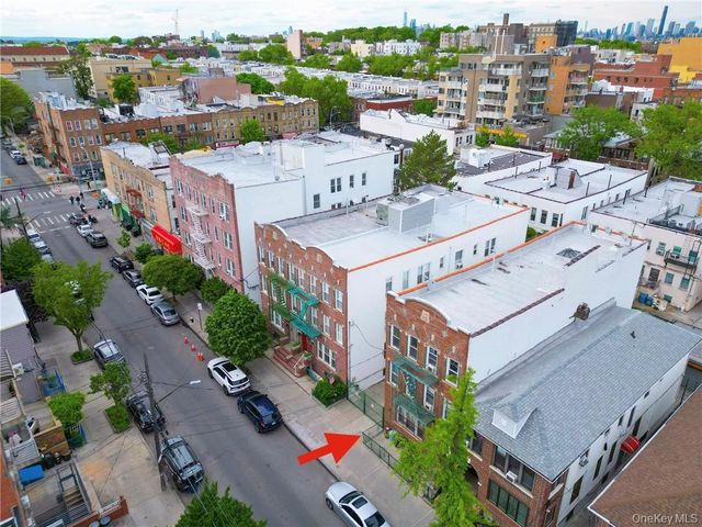 827 49th Street, Brooklyn, NY 11220