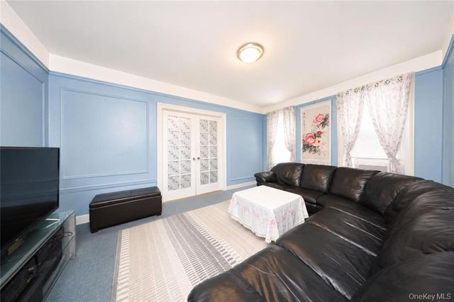 827 49th Street, Brooklyn, NY 11220