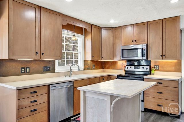 1620 Stillwood Drive, Savannah, GA 31419