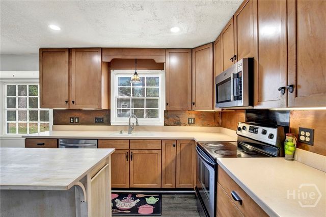 1620 Stillwood Drive, Savannah, GA 31419