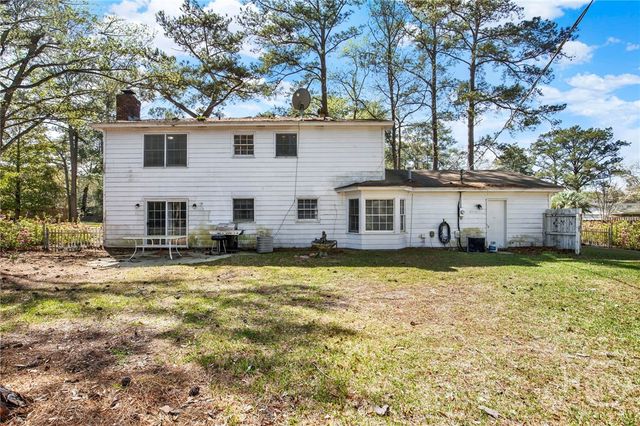 1620 Stillwood Drive, Savannah, GA 31419