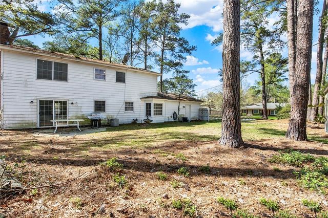 1620 Stillwood Drive, Savannah, GA 31419