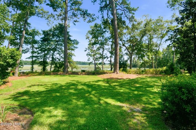 23 Schooner Lane, Bluffton, SC 29909
