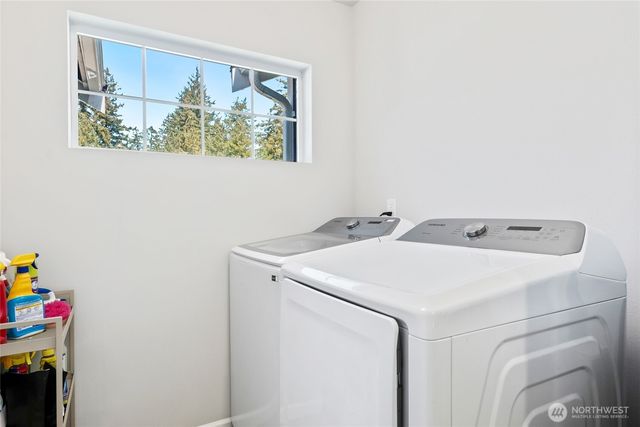 210 191st Court E, Spanaway, WA 98387