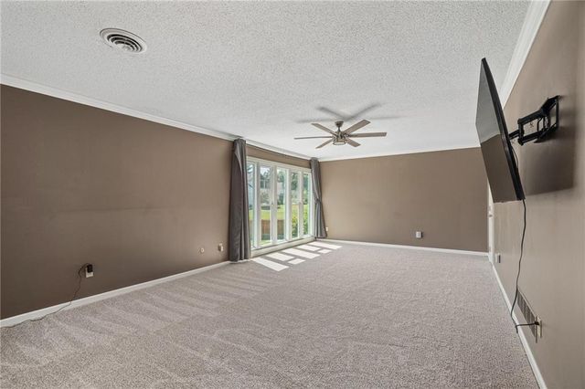 4104 SW Hickory Lane, Blue Springs, MO 64015