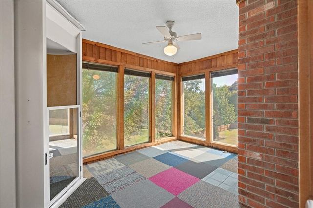 4104 SW Hickory Lane, Blue Springs, MO 64015