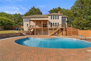 4104 SW Hickory Lane, Blue Springs, MO 64015