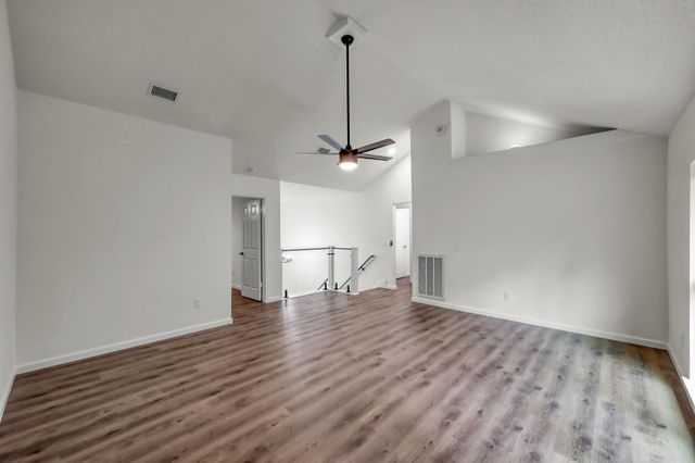 155 Rushwing Place, The Woodlands, TX 77381