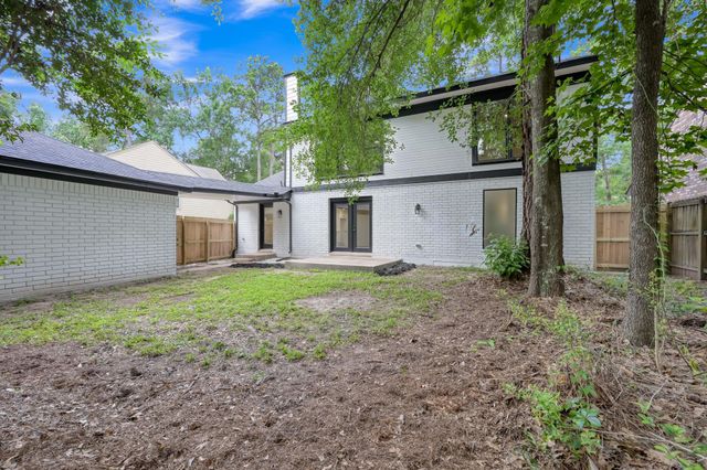 155 Rushwing Place, The Woodlands, TX 77381