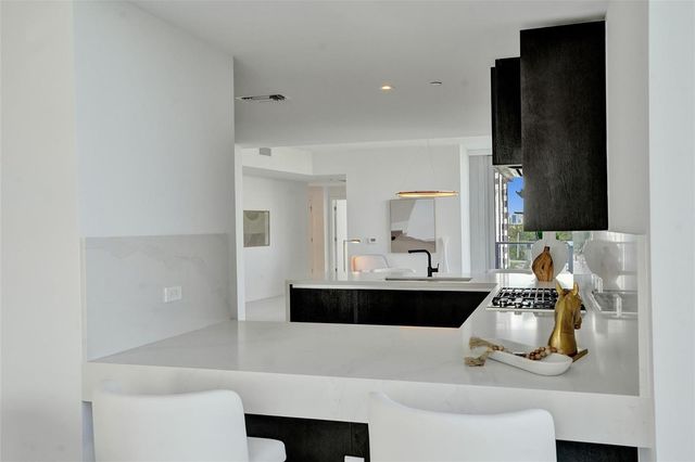 2200 N Ocean Boulevard S406, Fort Lauderdale, FL 33305