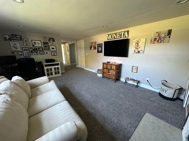 1442 Fruitwood Drive, St. Joseph, MI 49085