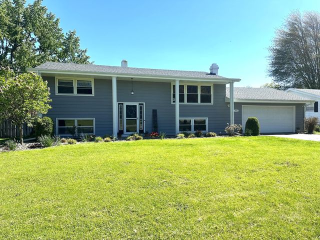 1442 Fruitwood Drive, St. Joseph, MI 49085