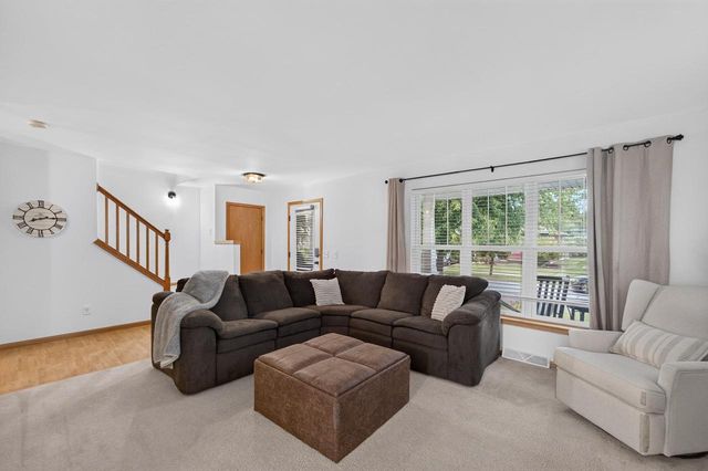 3713 Frosted Leaf Drive, Madison, WI 53719