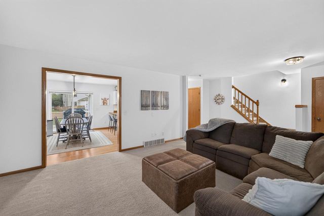 3713 Frosted Leaf Drive, Madison, WI 53719