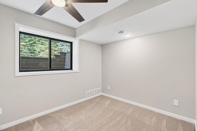 213 20th Street SW, Rochester, MN 55902