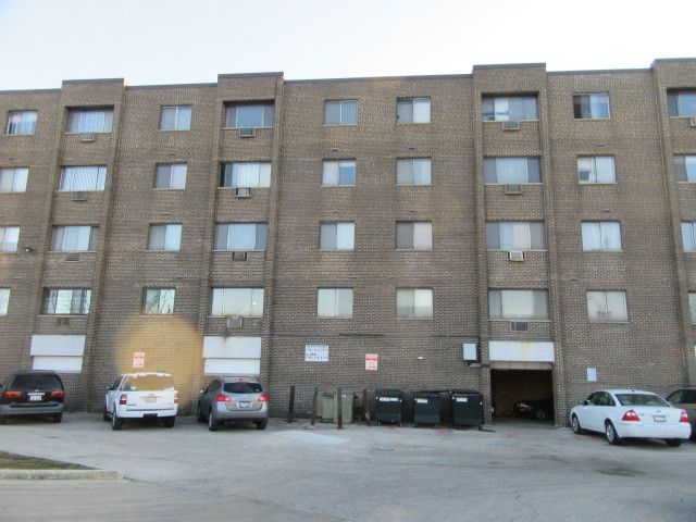 7650 W Altgeld Street 409, Elmwood Park, IL 60707