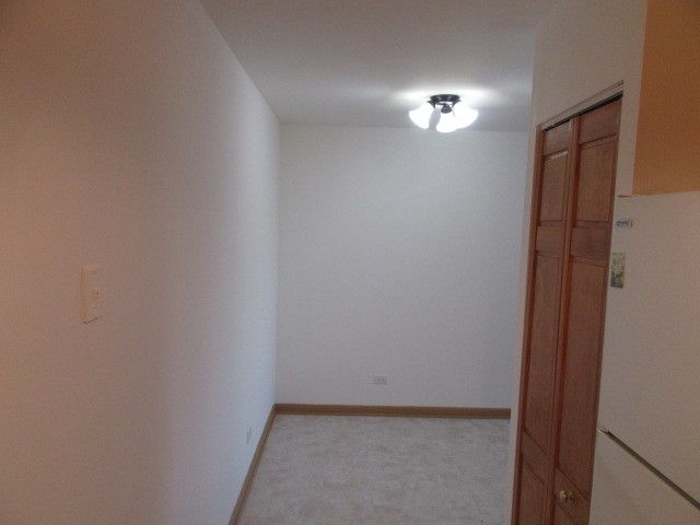 7650 W Altgeld Street 409, Elmwood Park, IL 60707