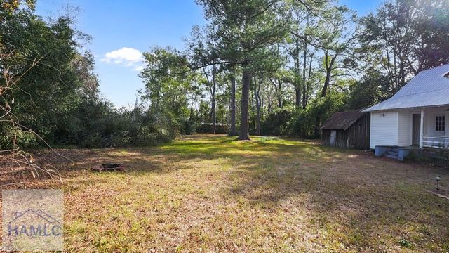 117 McQueen Street SW, Ludowici, GA 31316