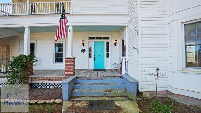 117 McQueen Street SW, Ludowici, GA 31316