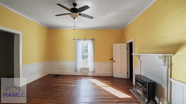 117 McQueen Street SW, Ludowici, GA 31316