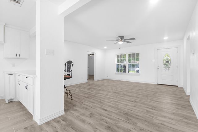 10124 Shayna Drive, Dallas, TX 75217