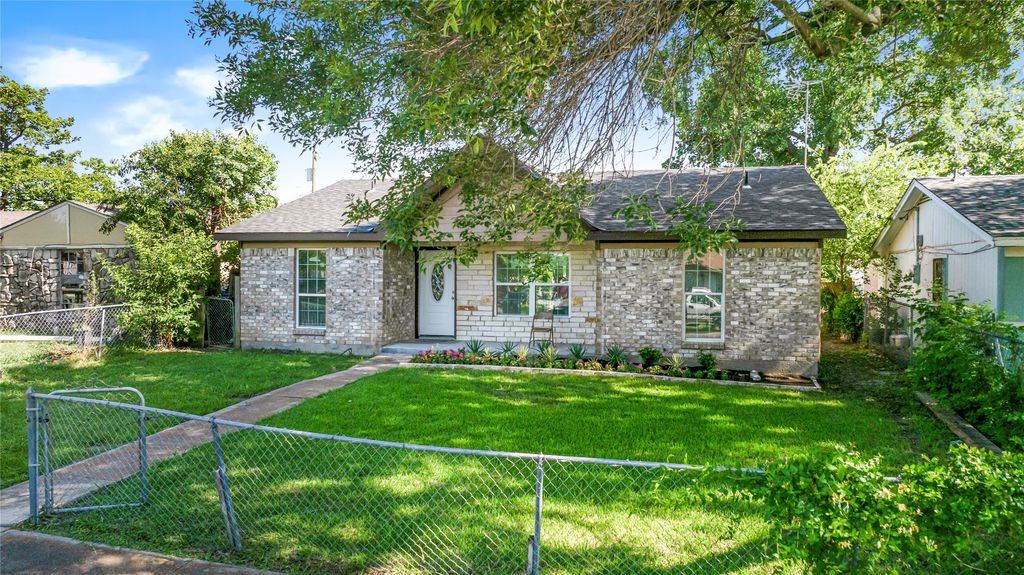 10124 Shayna Drive, Dallas, TX 75217