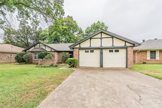 1010 Purdue Drive, Arlington, TX 76012